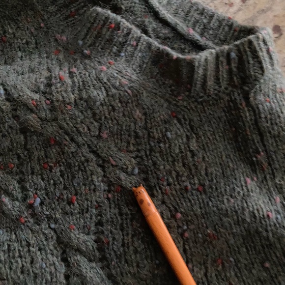 100% shetland wool sleeveless sweater vest vintage green red cable knit ivy prep - Picture 13 of 15